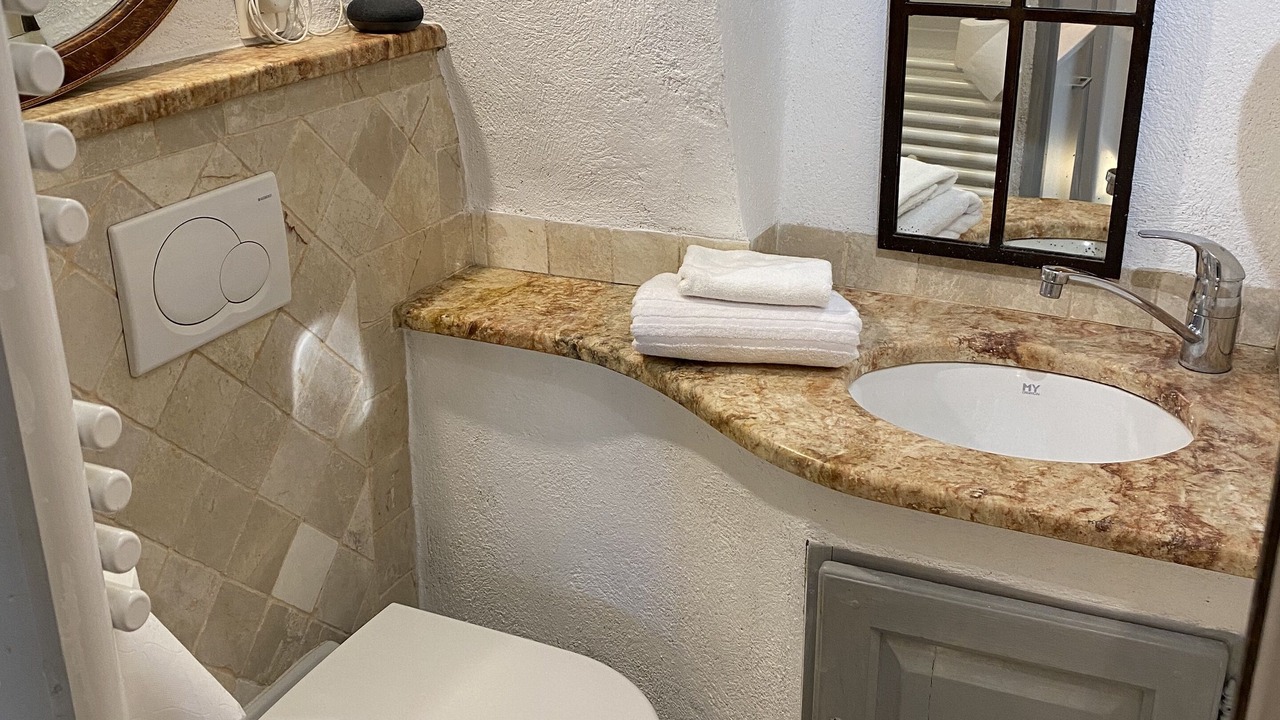 Photo of Bathroom in Gilette