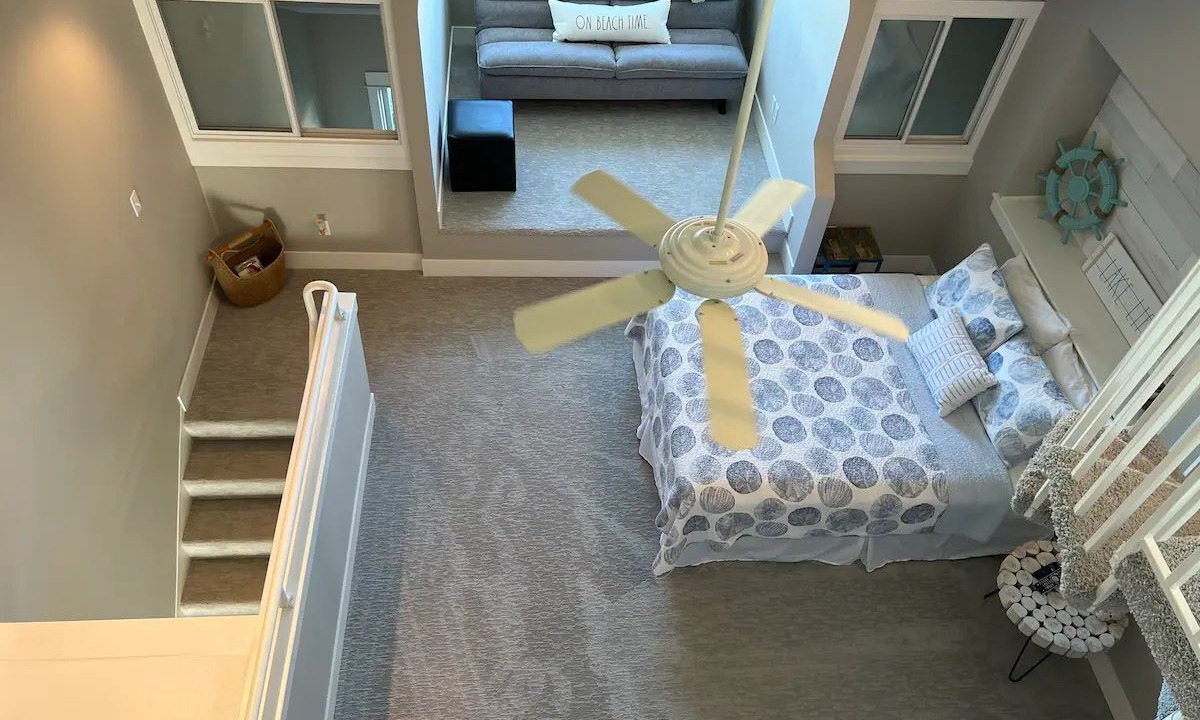 Photo of Bedroom in Spring Lake