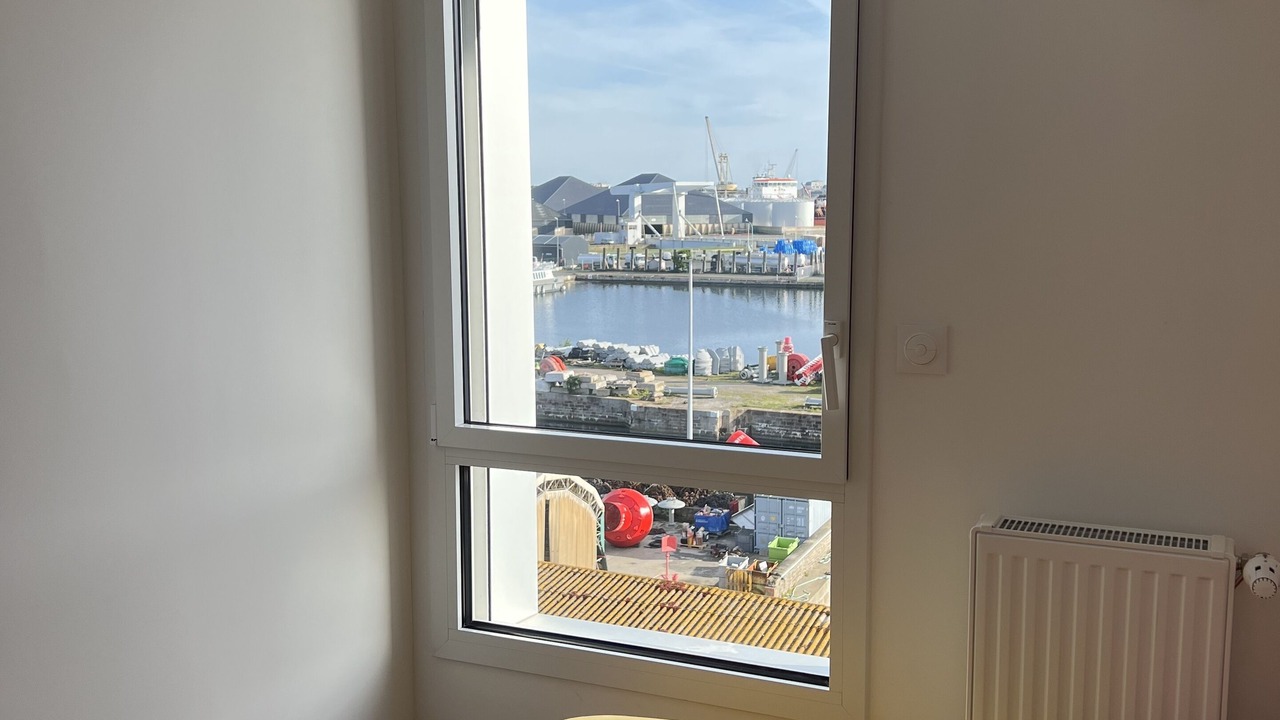 Photo of Bedroom in Saint-Servan