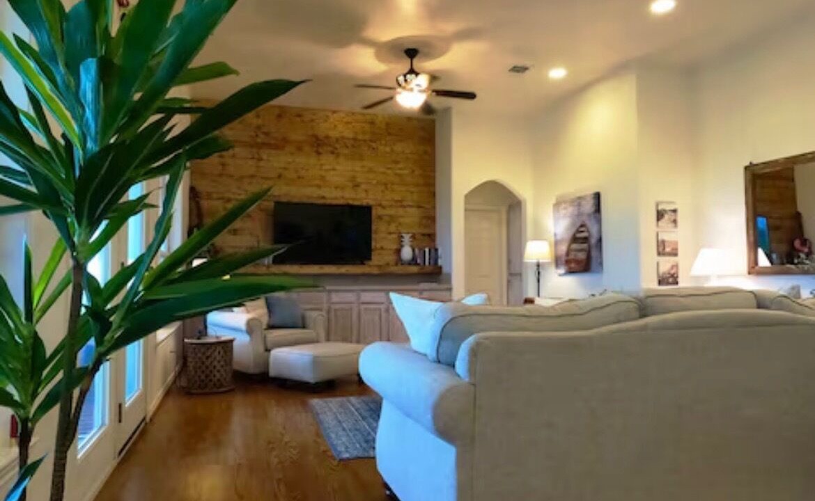 Photo of Livingroom in Port Alto