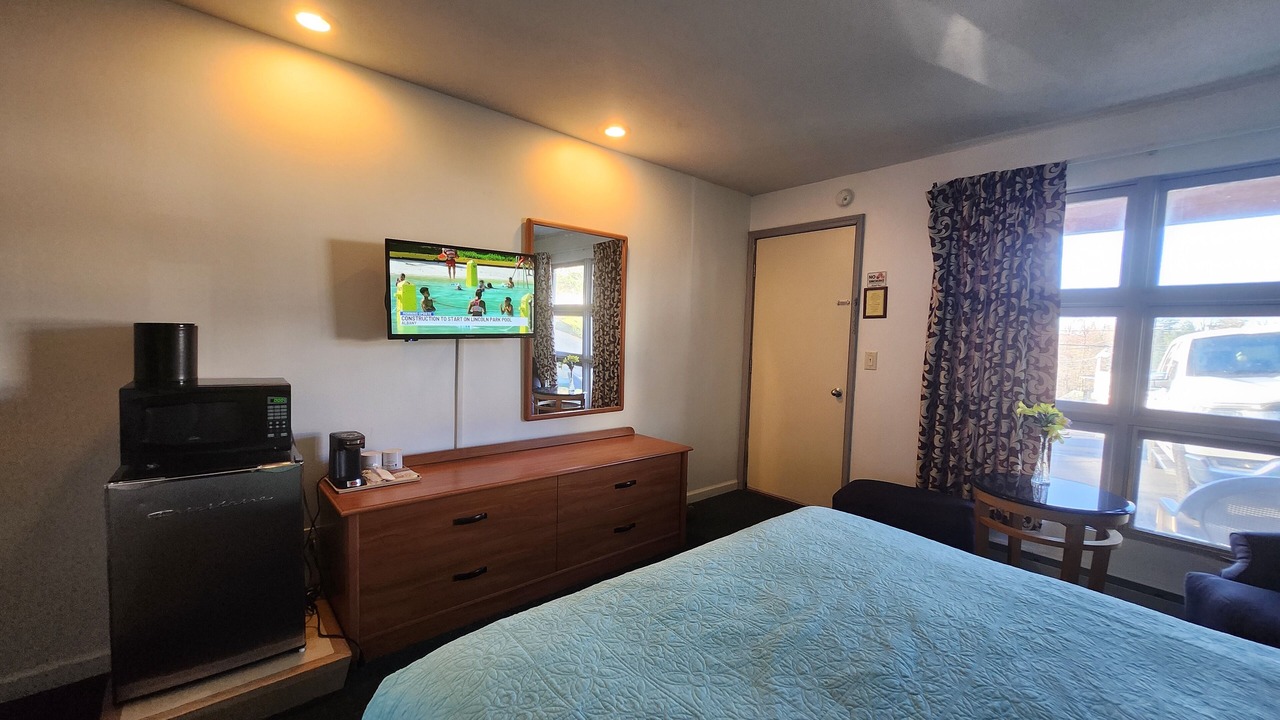 Photo of Bedroom in Lake George
