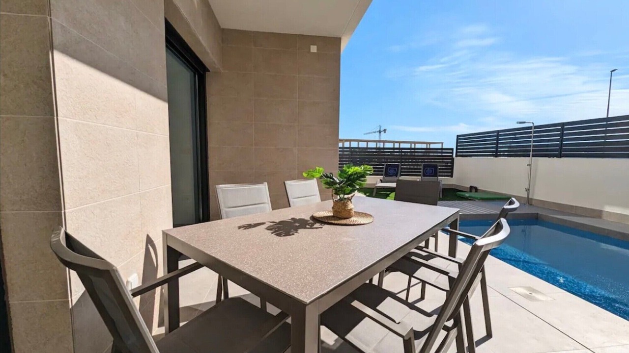 Photo of Outdoor in Los Montesinos