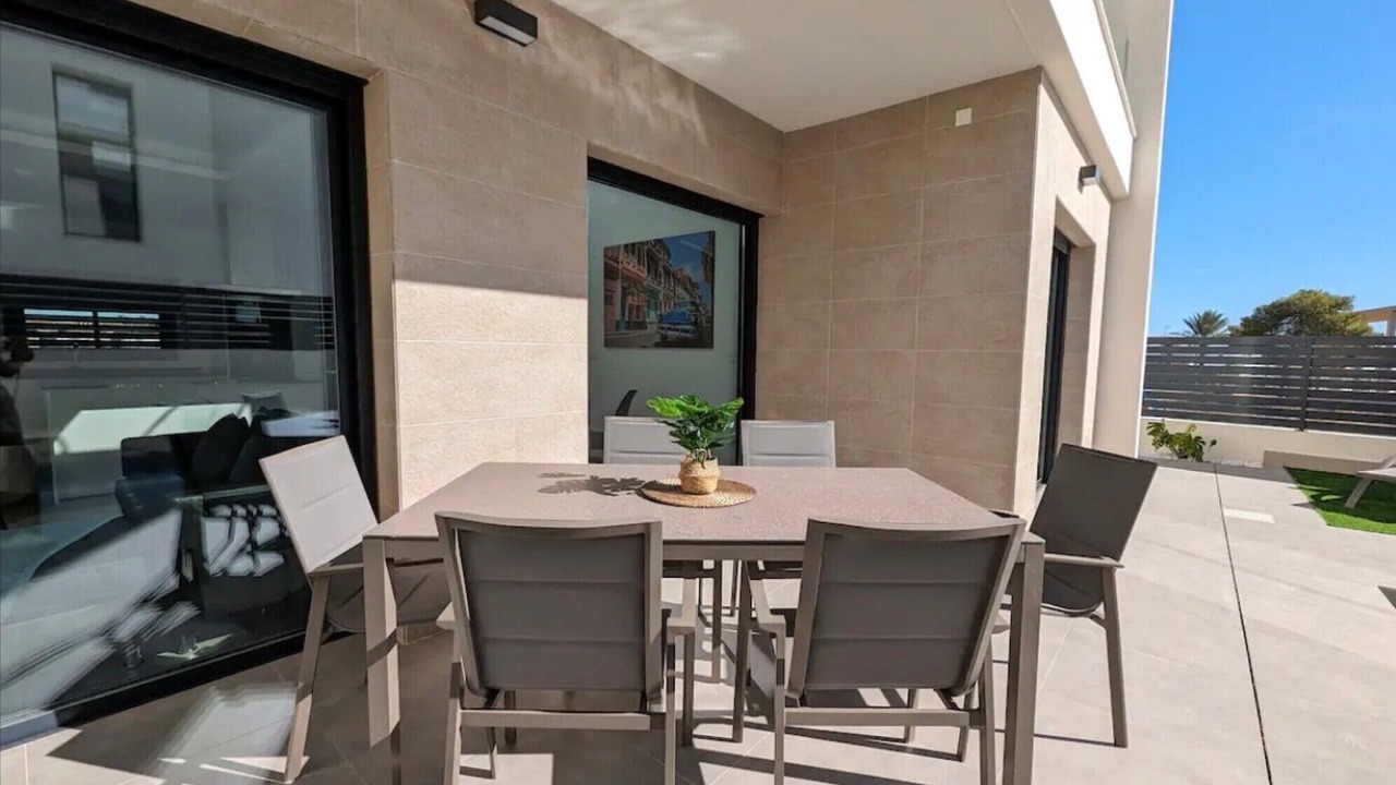 Photo of Outdoor in Los Montesinos