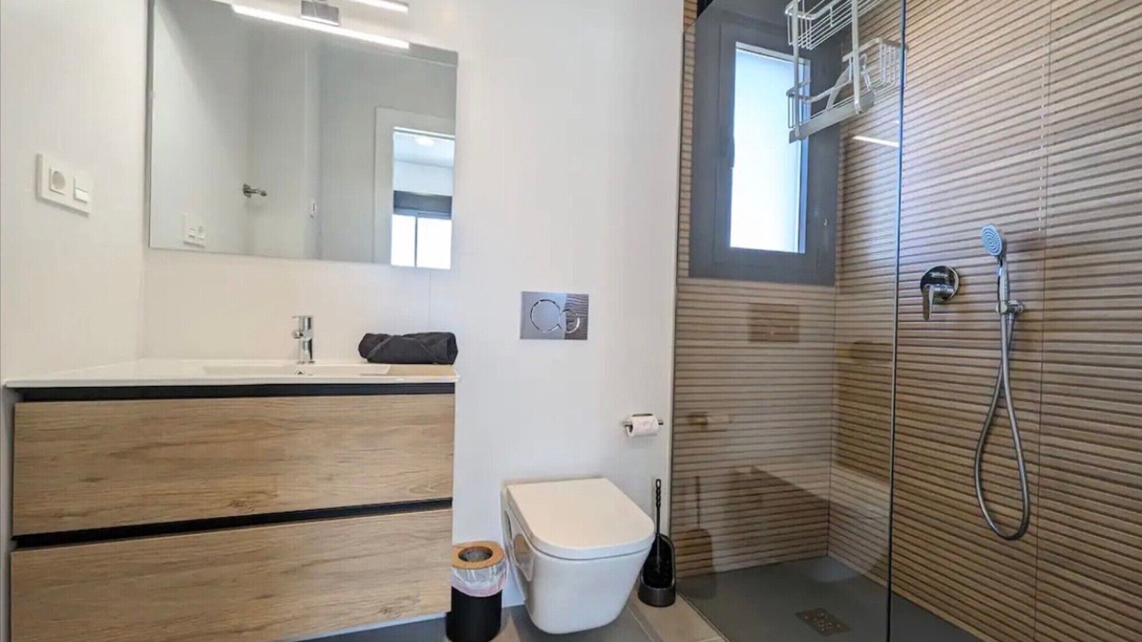 Photo of Bathroom in Los Montesinos