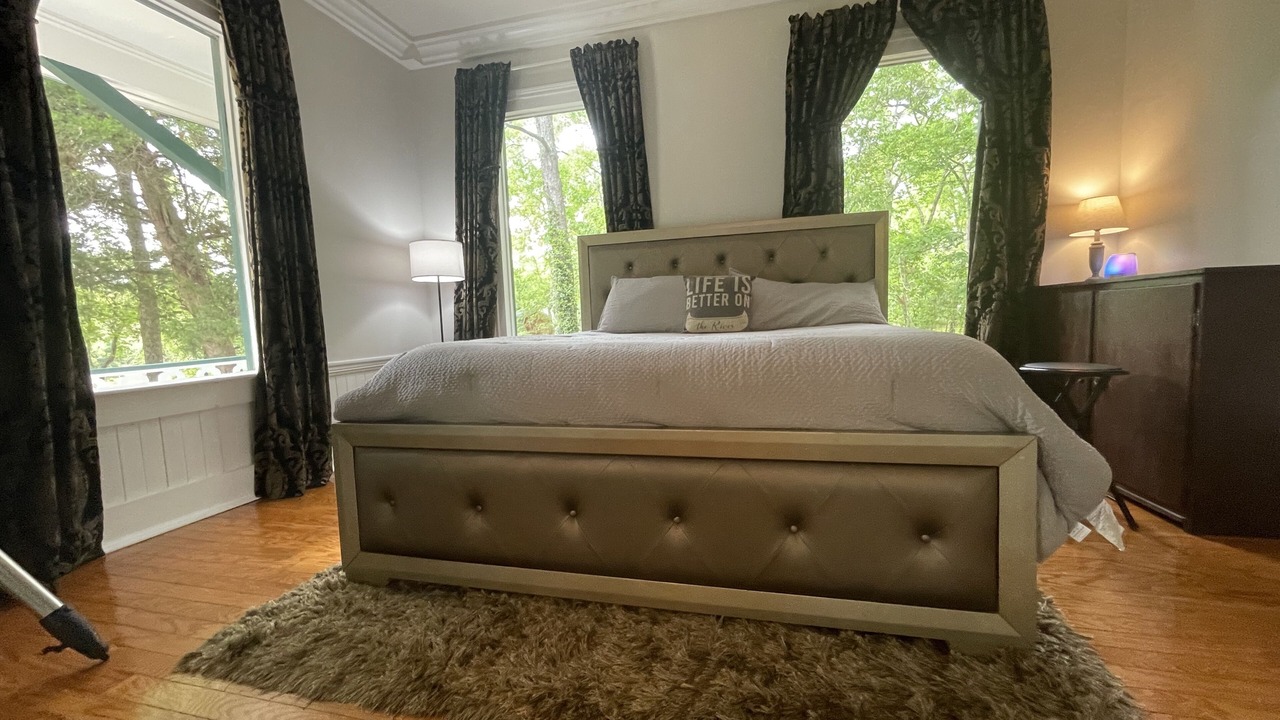 Photo of Bedroom in Milton