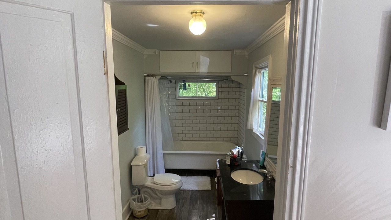 Photo of Bathroom in Milton