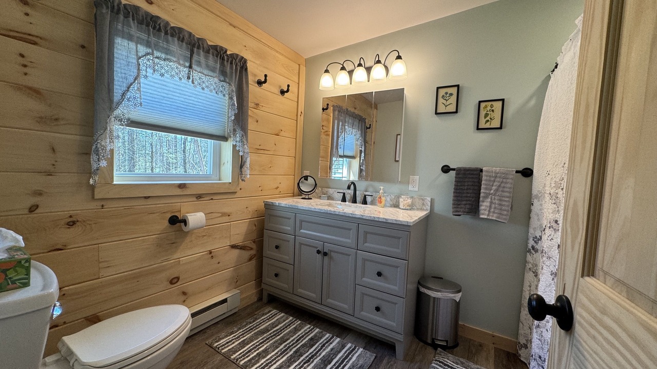 Photo of Bathroom in Swengel