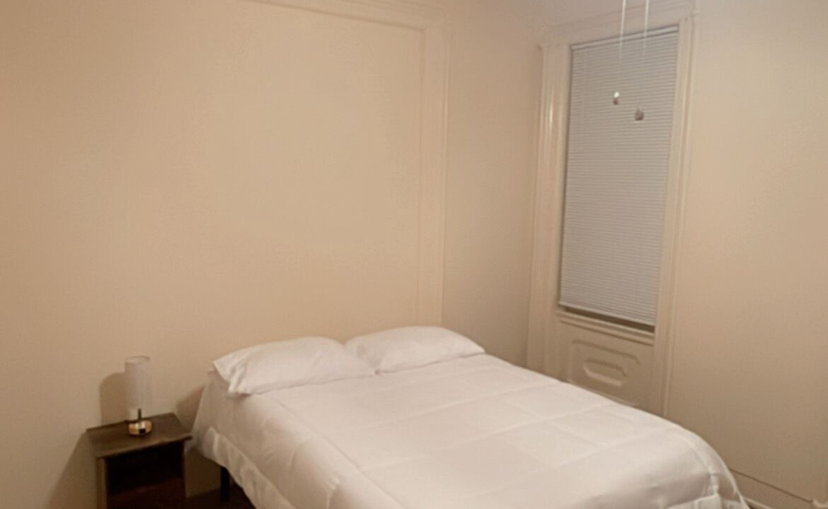 Photo of Bedroom in Seneca Falls