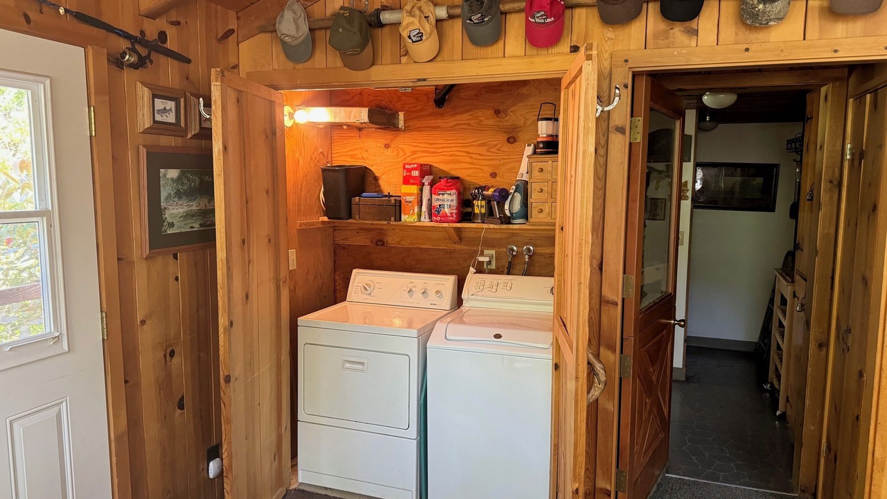 Photo of Others in Grants Pass