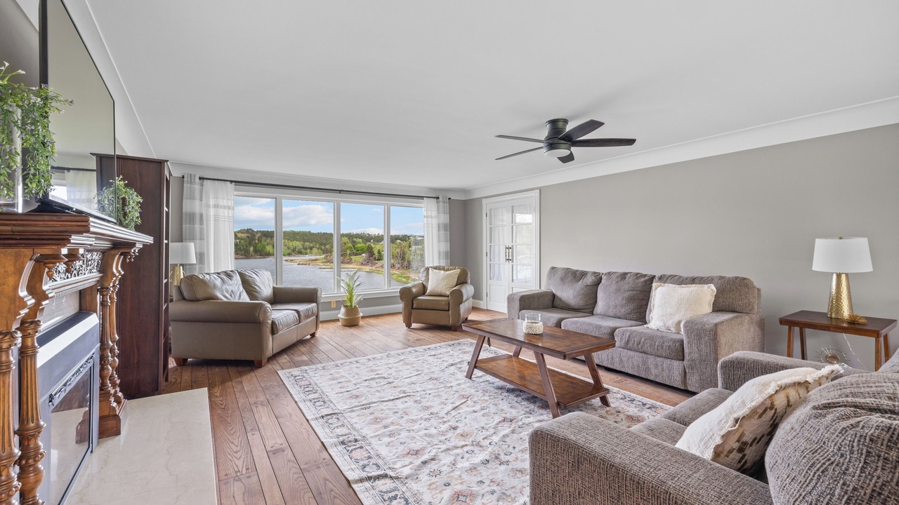 Photo of Livingroom in Granville