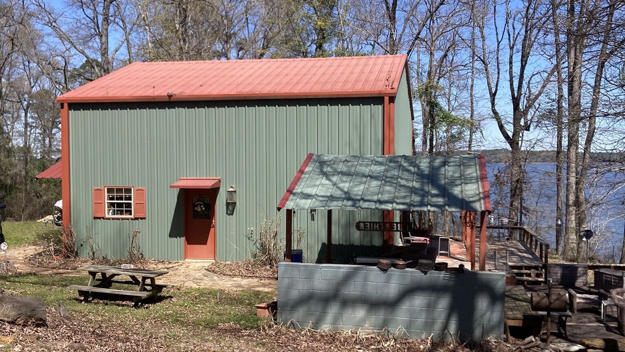Photo of Outdoor in Cason