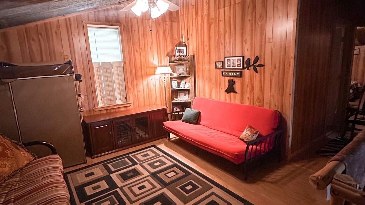 Photo of Livingroom in Cason