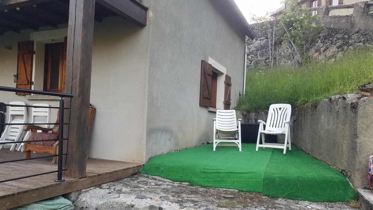 Photo of Patio Balcony in Saint-Aventin