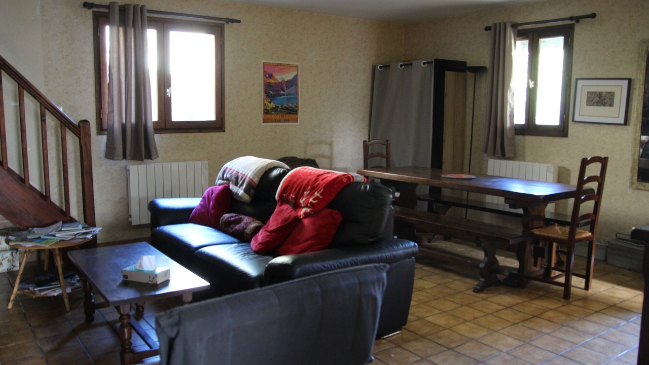 Photo of Livingroom in Saint-Aventin
