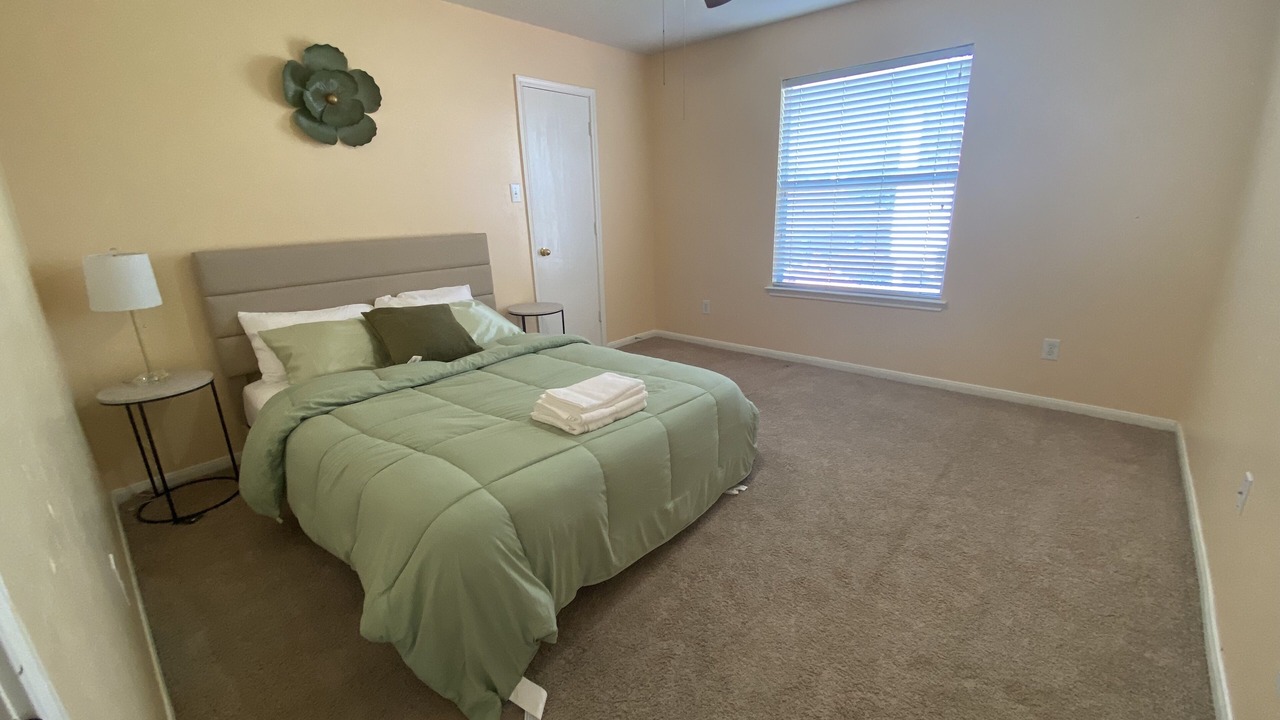 Photo of Bedroom in Clodine