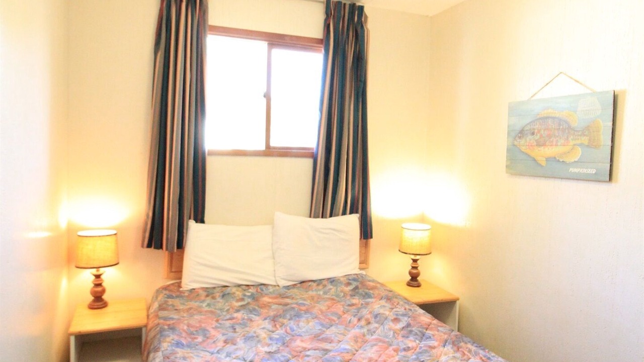 Photo of Bedroom in Falcon Lake