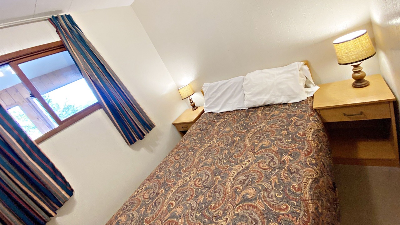 Photo of Bedroom in Falcon Lake