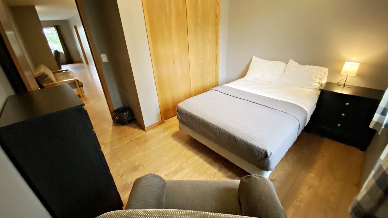Photo of Bedroom in Falcon Lake