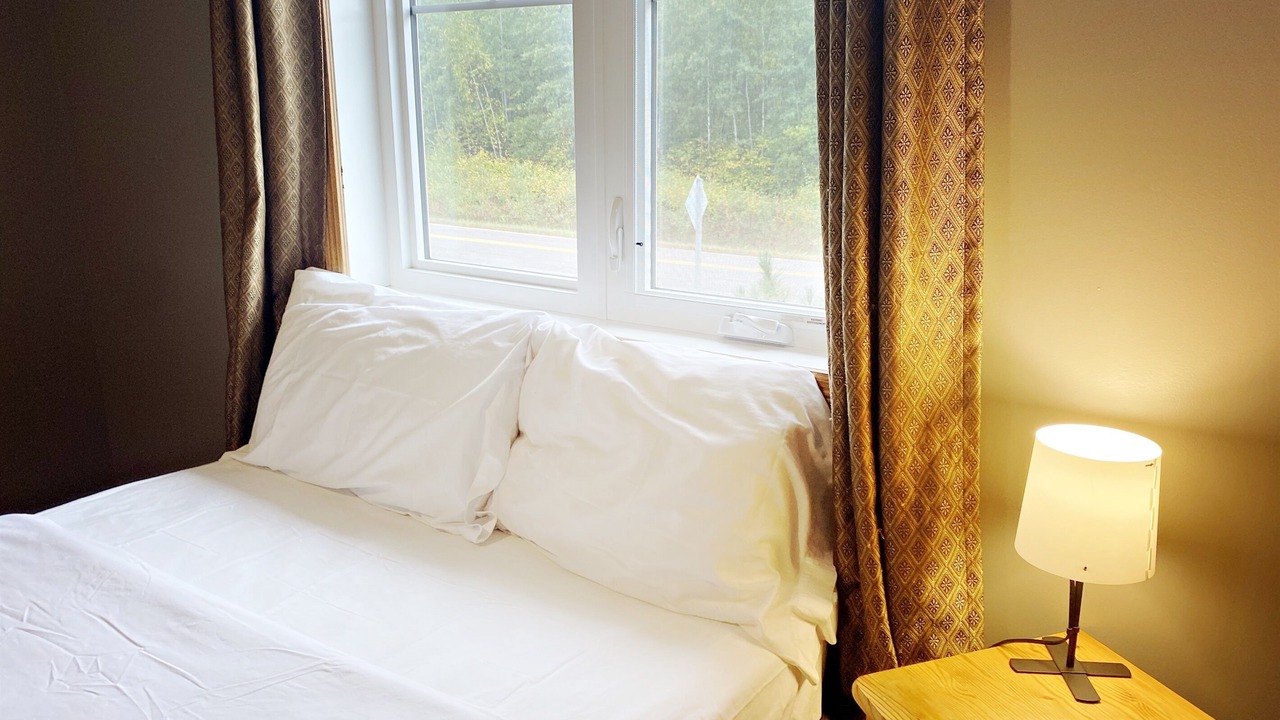 Photo of Bedroom in Falcon Lake