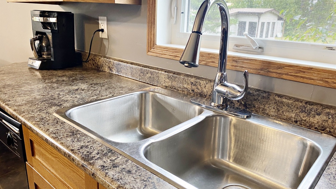 Photo of Kitchen in Falcon Lake