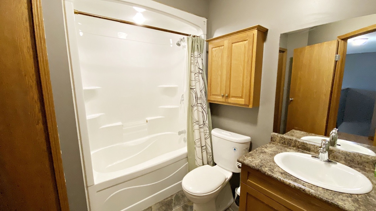 Photo of Bathroom in Falcon Lake