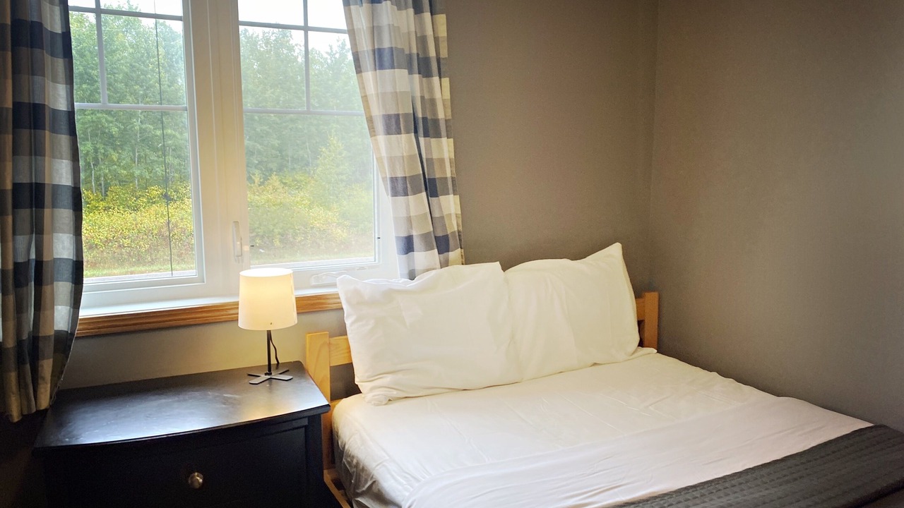 Photo of Bedroom in Falcon Lake