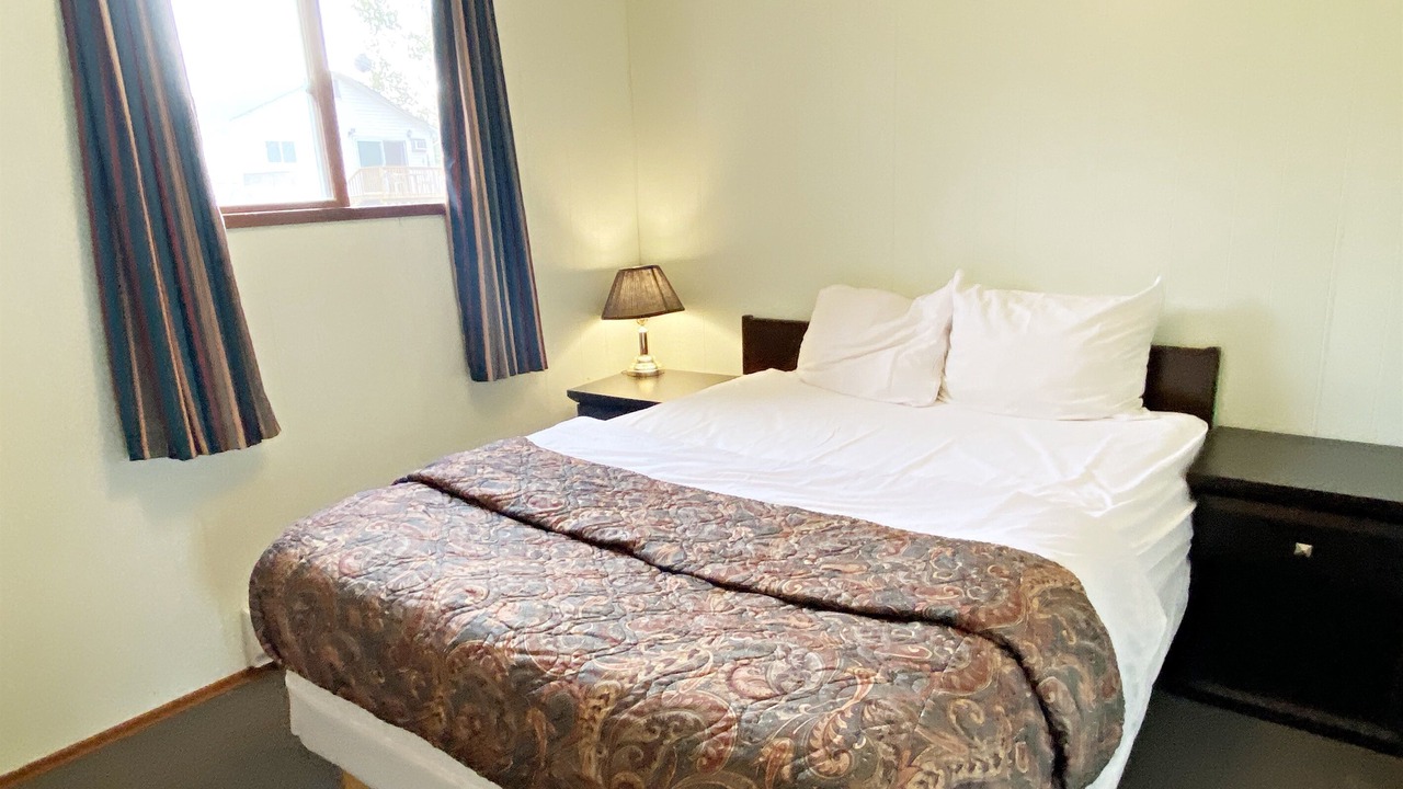 Photo of Bedroom in Falcon Lake