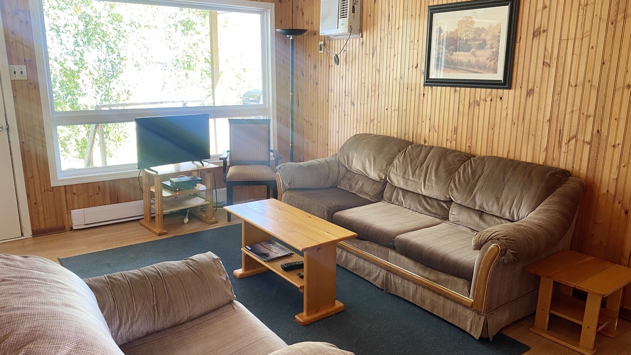 Photo of Livingroom in Manitoba