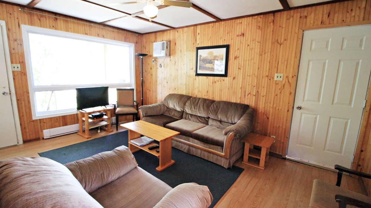 Photo of Livingroom in Manitoba