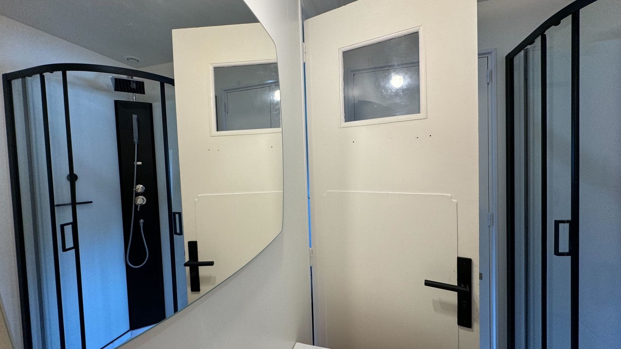 Photo of Bathroom in Quartier du vieux cimetiere