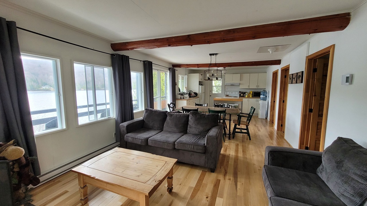 Photo of Livingroom in Notre-Dame-de-la-Merci