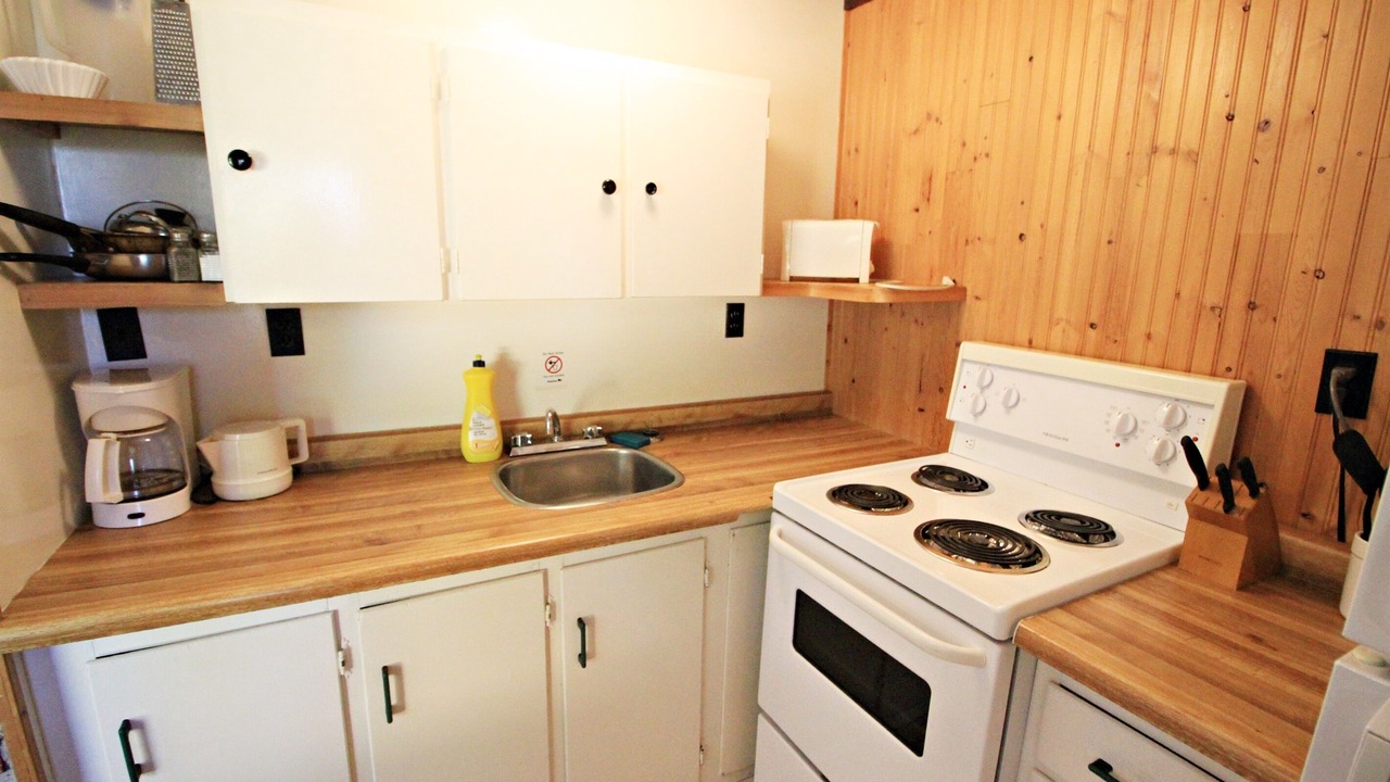 Photo of Kitchen in Falcon Lake
