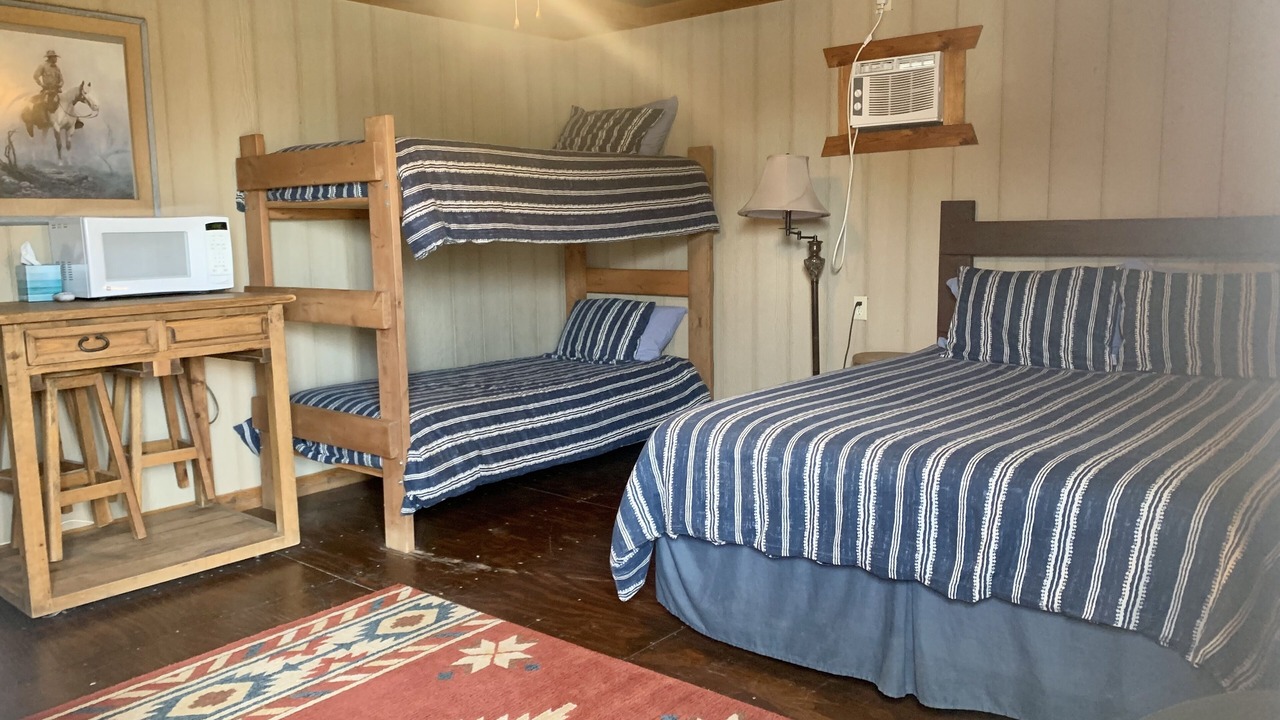 Photo of Bedroom in Dimmit County
