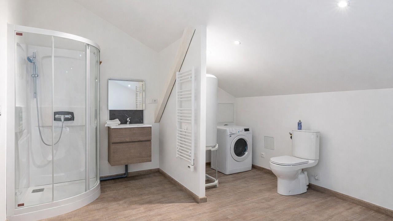 Photo of Bathroom in Jumieges