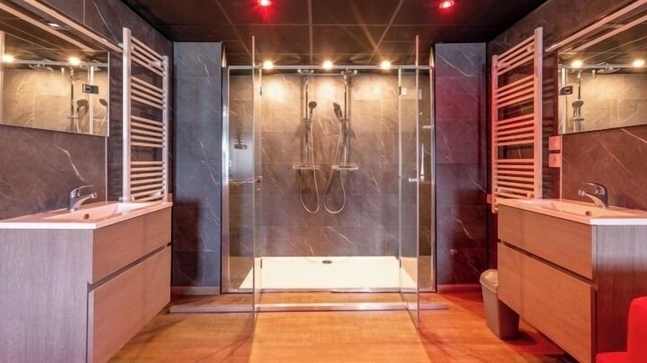 Photo of Bathroom in Jumieges