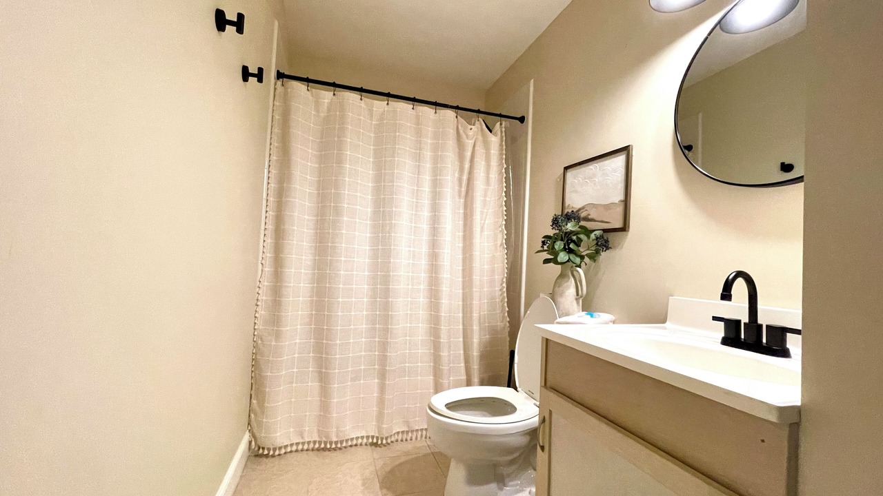 Photo of Bathroom in Dahlonega