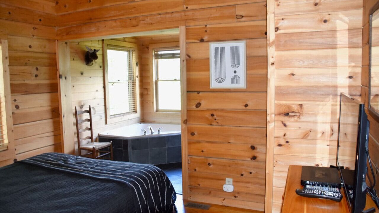 Photo of Bedroom in Townsend