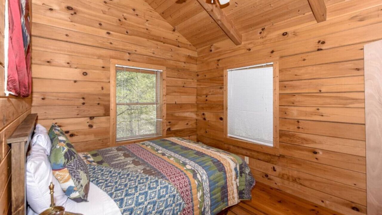 Photo of Bedroom in Townsend