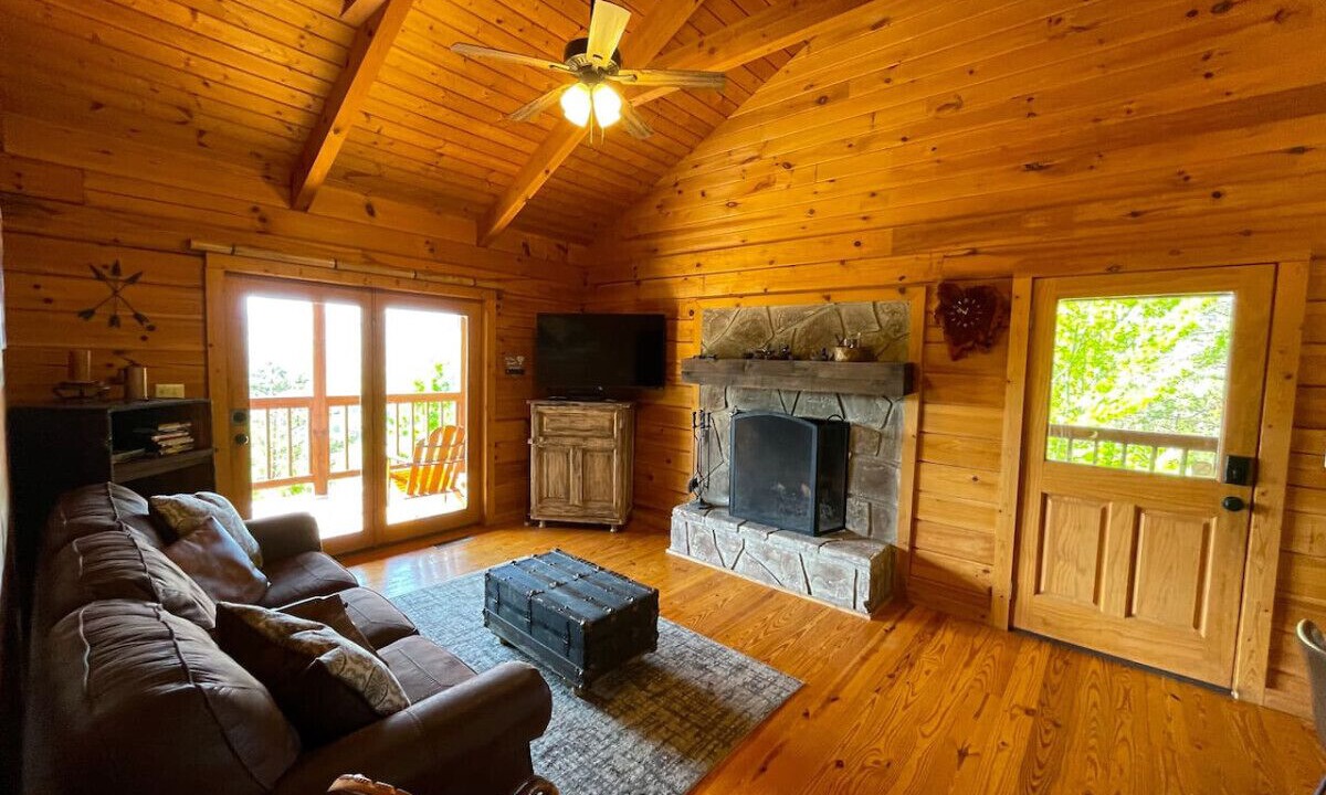 Photo of Livingroom in Townsend
