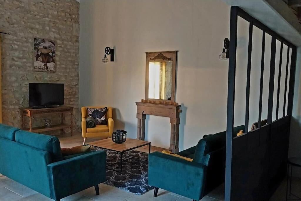 Photo of Livingroom in Burie