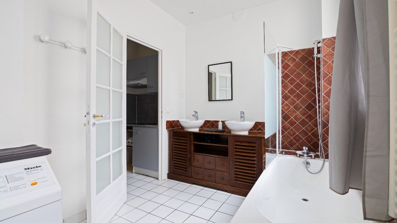 Photo of Bathroom in Quartier Saint-Georges