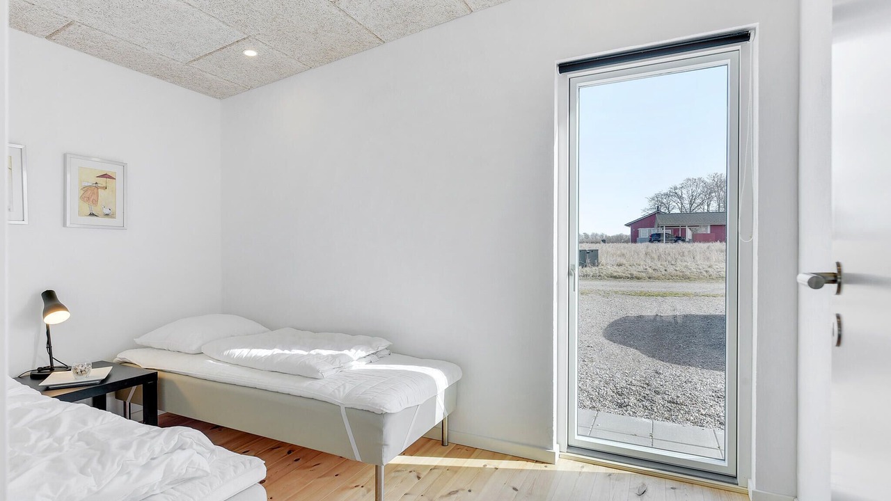 Photo of Others in Arø