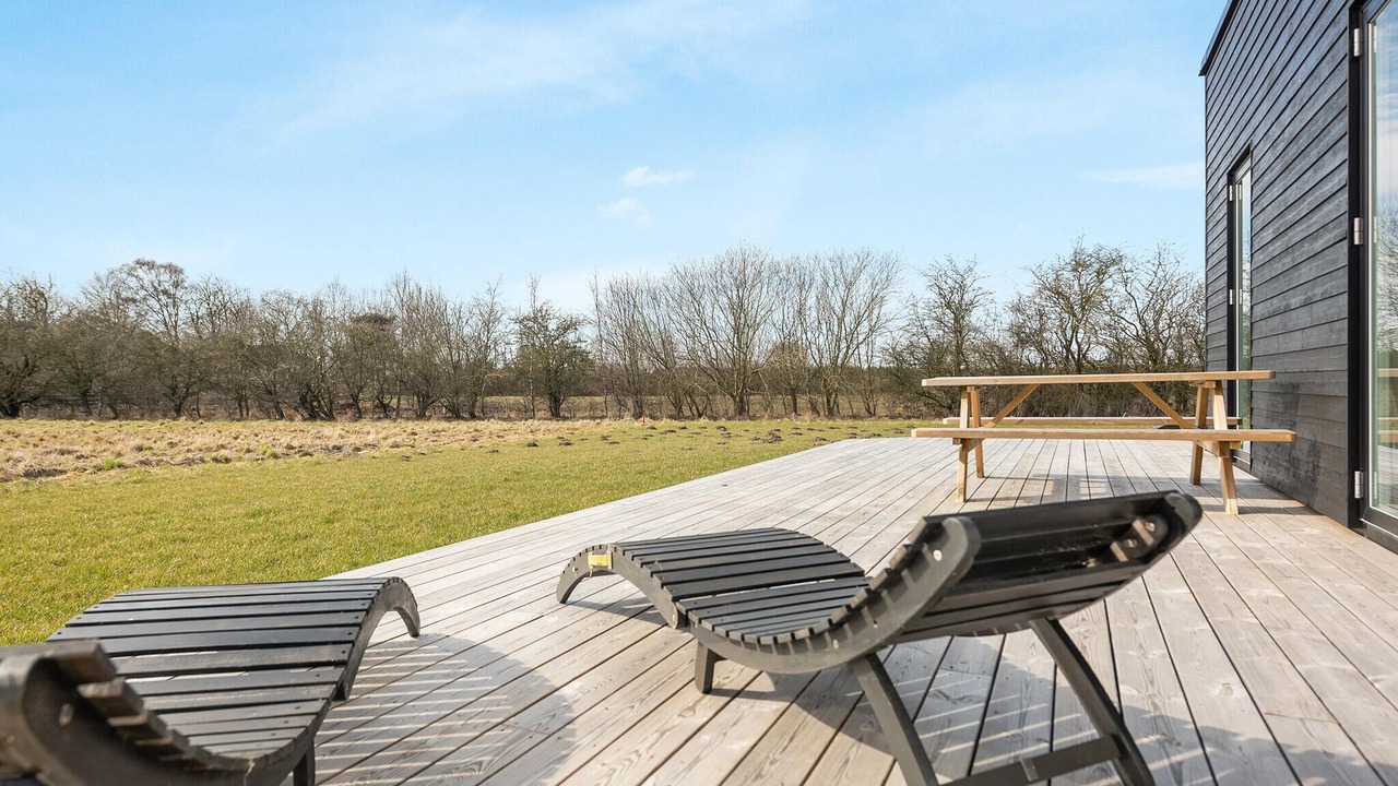 Photo of Others in Arø