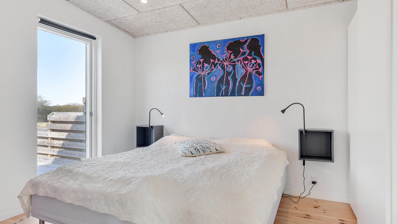 Photo of Others in Arø