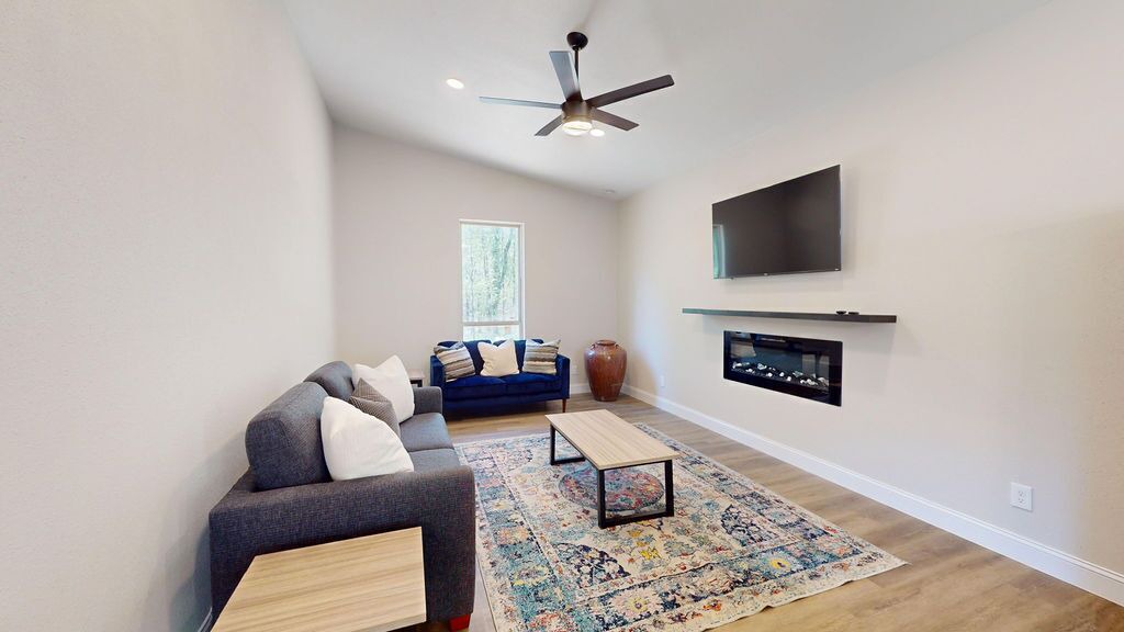 Photo of Bedroom in Hochatown