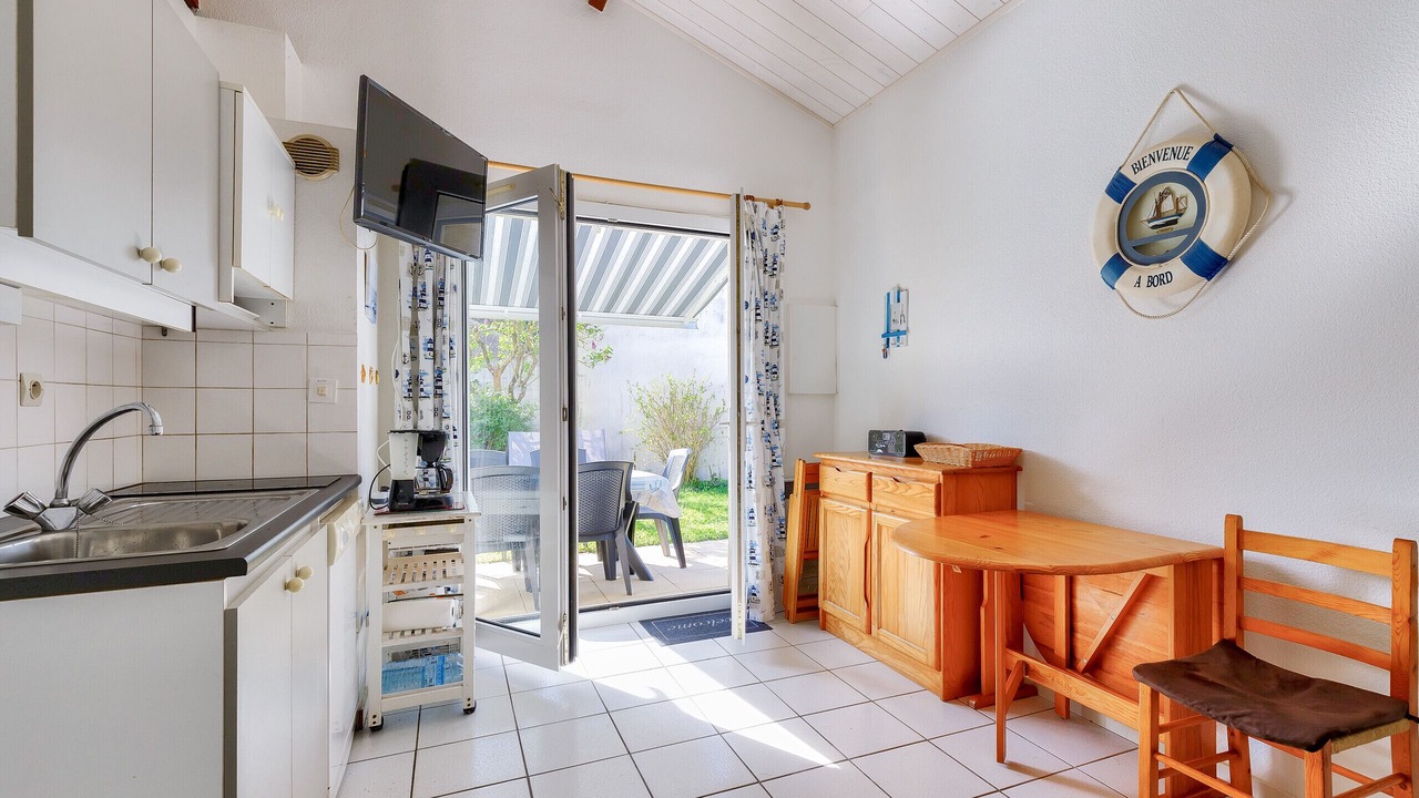 Photo of Kitchen in Saint-Vincent-sur-Jard