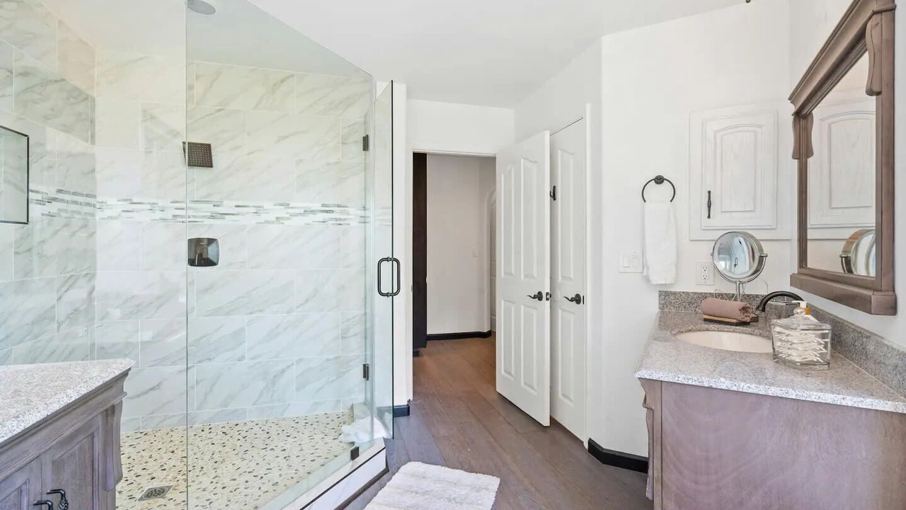 Photo of Bathroom in Malibu
