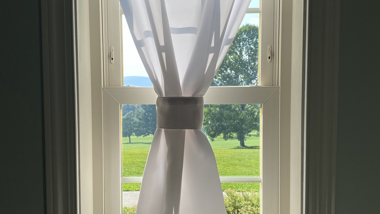 Photo of Others in Russell