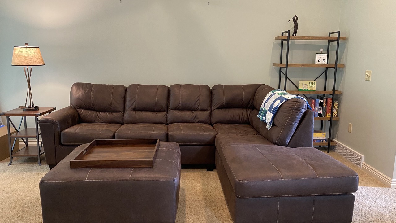 Photo of Livingroom in Russell