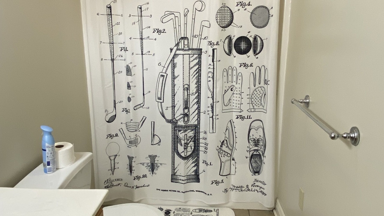 Photo of Bathroom in Russell